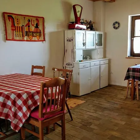Gospodarstwo Wrobel Nad Rzeka Гостевой дом Banie Mazurskie